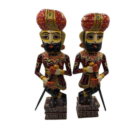 Pair of rajasthani wooden statue handicraft painted royal gate keeper watch man - Picture 8 of 12